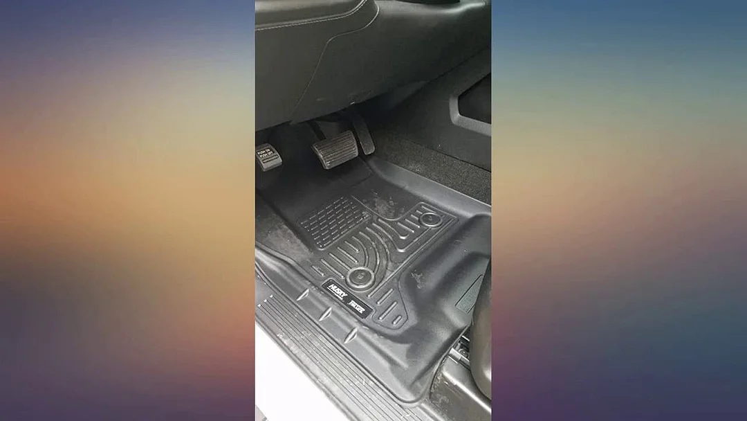 Husky Liners 98231 Automotive Floor Mats & Cargo Liners