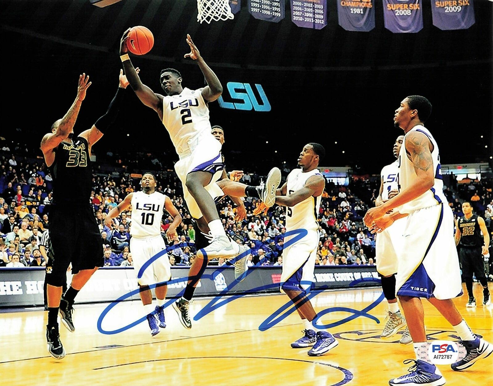 JOHNNY O'BRYANT signed 8x10 Photo Poster painting PSA/DNA LSU Autographed