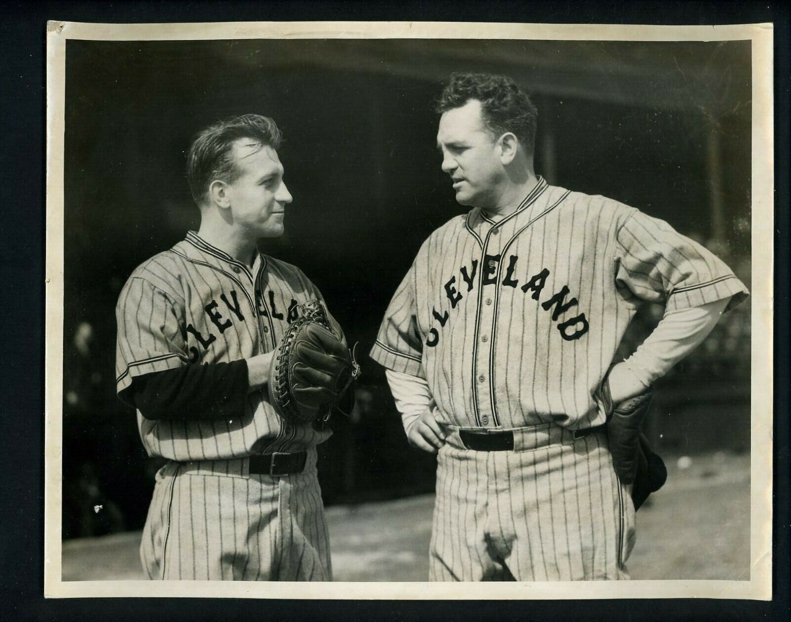 Steve O'Neill & Frankie Pytlak 1936 TYPE 1 Press Photo Poster painting Cleveland Indians