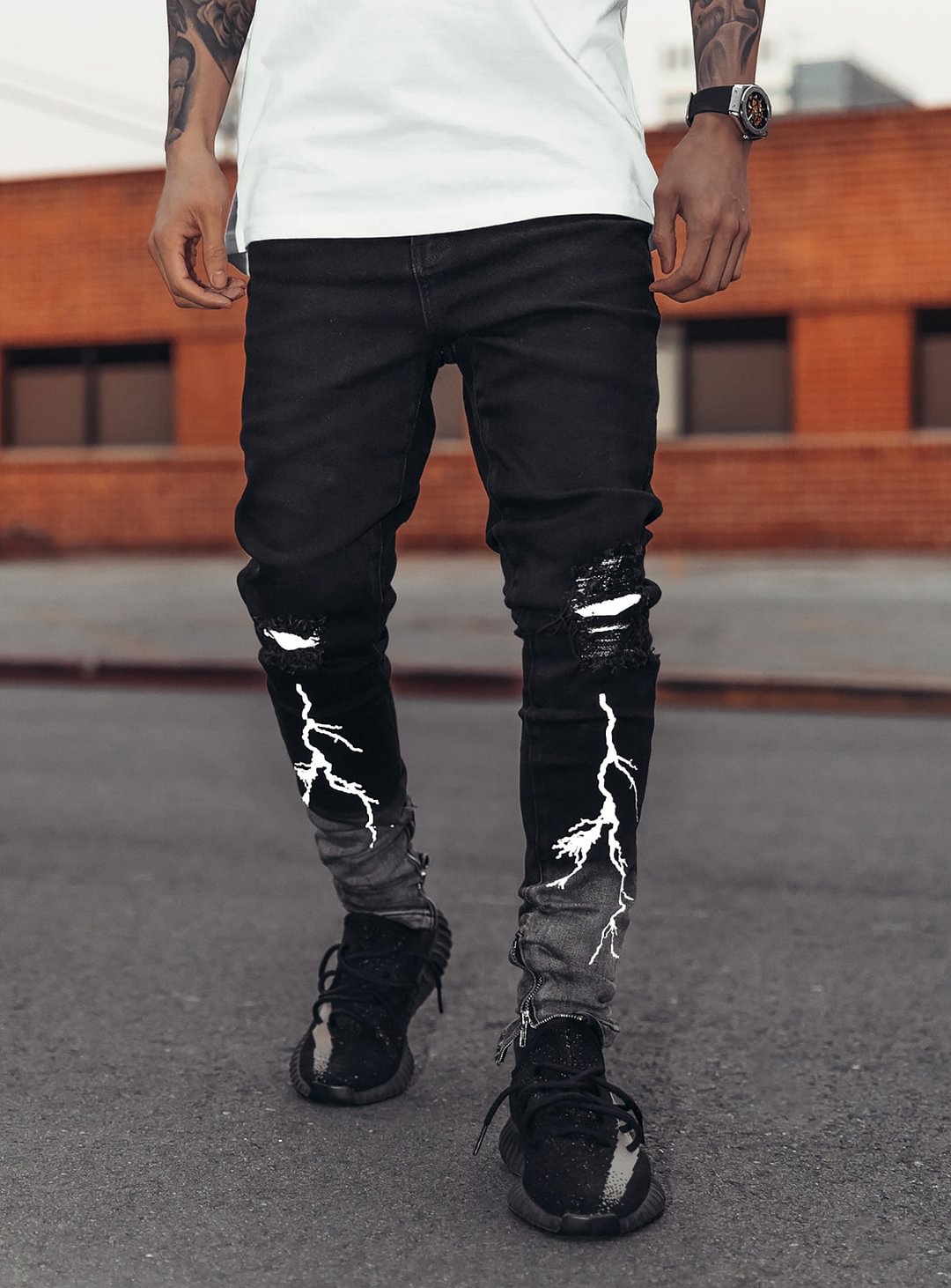 Reflective Thunder Jeans in Black