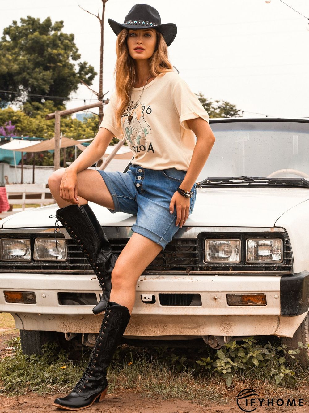 Apricot Short Sleeve Printed T-shirt | IFYHOME