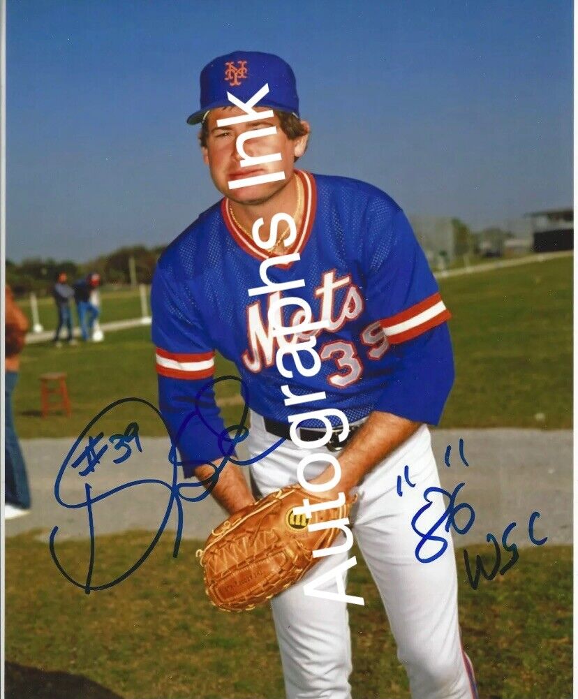 Doug Sisk Autographed 8x10New York Mets  Shipping