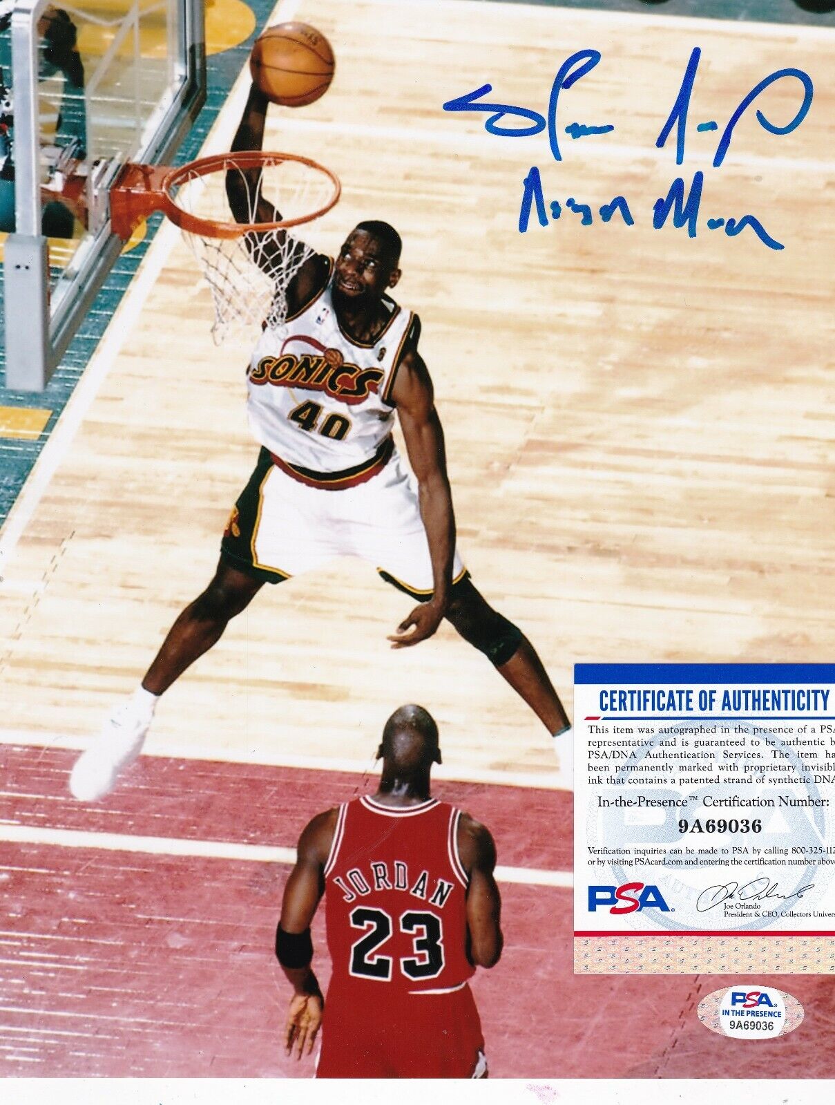 SHAWN KEMP SEATTLE SUPER SONICS W/ MICHAEL JORDAN PSA AUTHENTICATED SIGNED 8X10