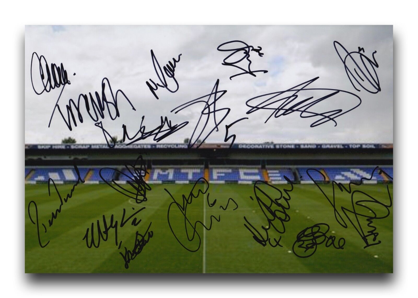 MACCLESFIELD TOWN 2018/2019 SQUAD SIGNED MOSS ROSE STADIUM Photo Poster painting 17 AUTOGRAPHS 5