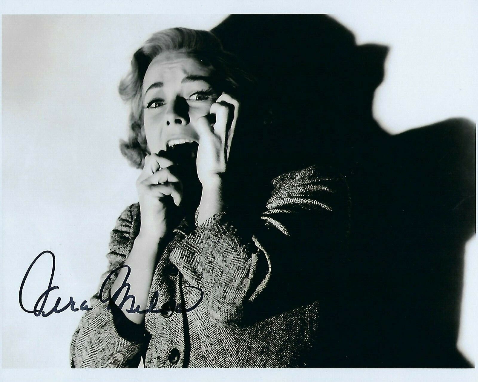 GFA Psycho Lila '60 Movie * VERA MILES * Signed 8x10 Photo Poster painting V4 COA