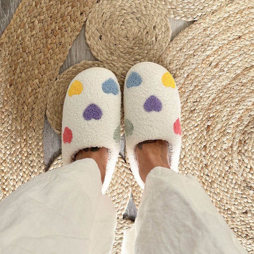 nordic_peace_colorful_heart_slippers
