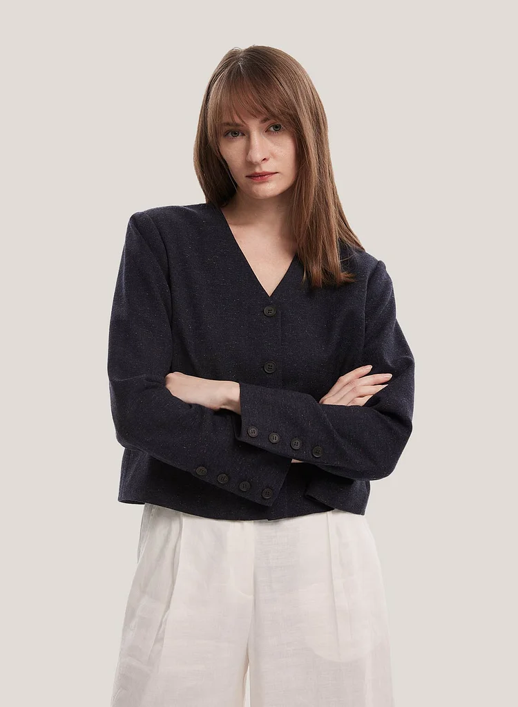 Collarless Buttoned Wool Short Jacket