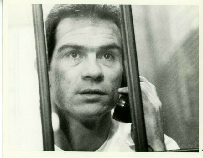 Tommy Lee Jones The Executioner's Song 1982 original 7x9 Press Photo Poster painting