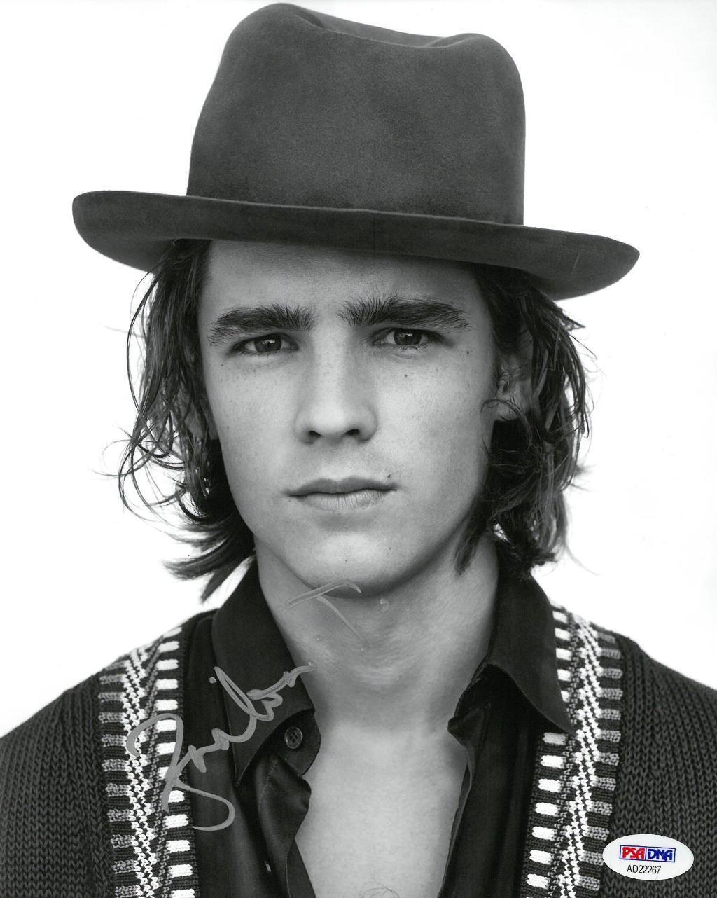 Brenton Thwaites Signed Authentic Autographed 8x10 B/W Photo Poster painting PSA/DNA #AD22267
