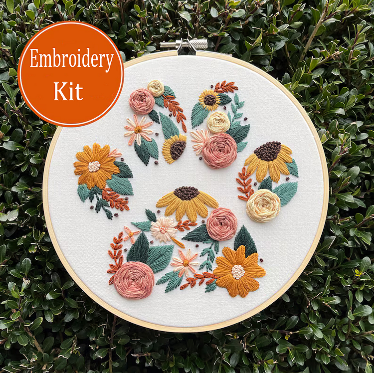 Floral Paw Print Embroidery Kit