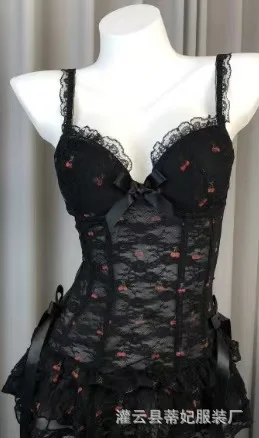 Uveng Night Swear Tifficile Emotional Lingerie Pure Lust Lace Cake Skirt To Seduce Fish Bone Uniform Bed Flirting Together