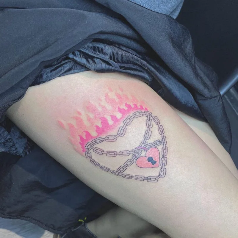 Love Flame Fake Tattoo Heart Stickers Waterproof Lasting Sexy Female Watercolor Tattoo Body Art Arm Temporary Tattoos Stickers