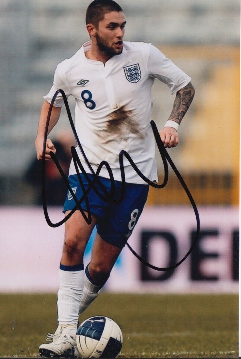 HENRI LANSBURY HAND SIGNED 6X4 Photo Poster painting ENGLAND FOOTBALL AUTOGRAPH 1