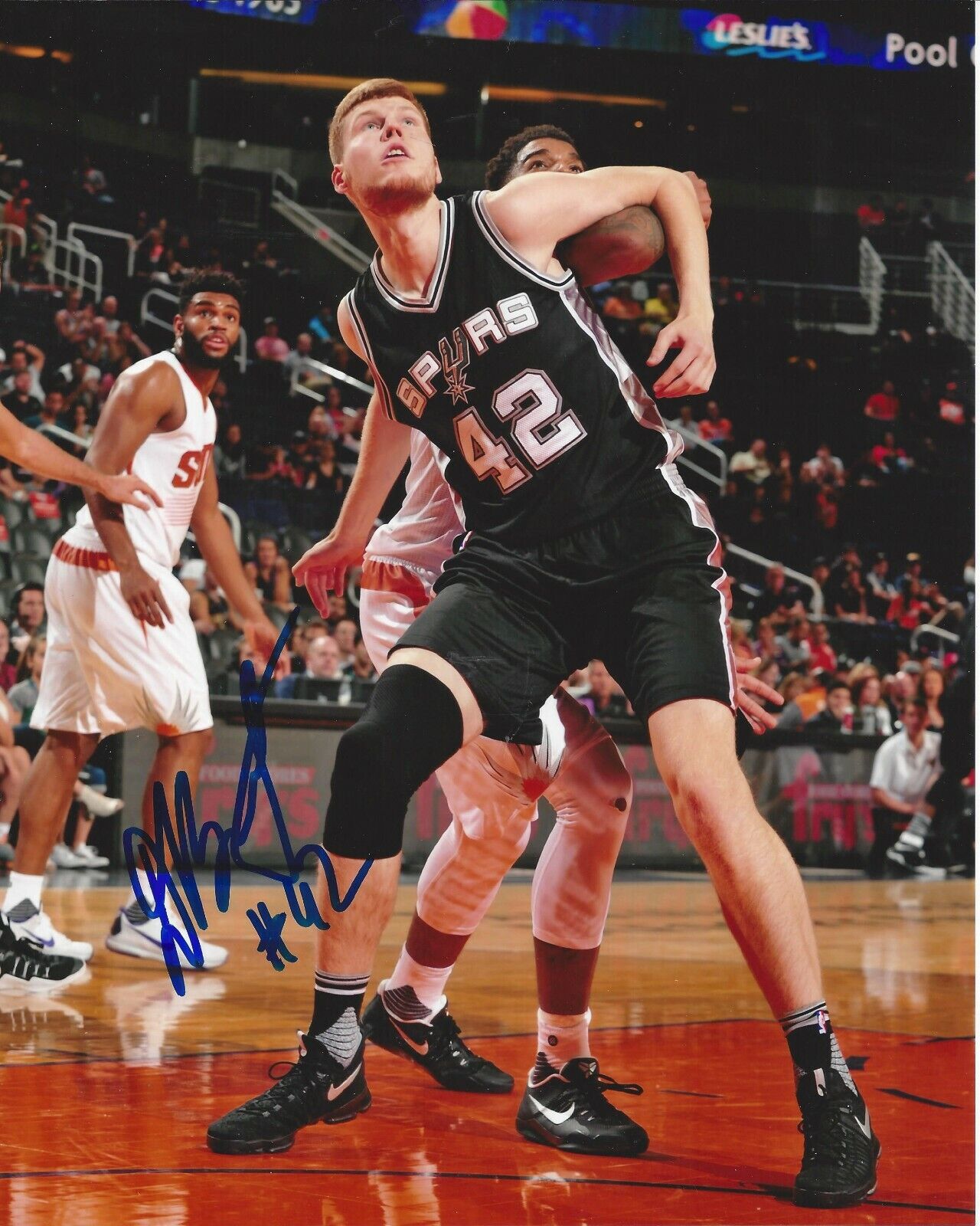 Davis Bertans Autographed 8x10 San Antonio SpursA916