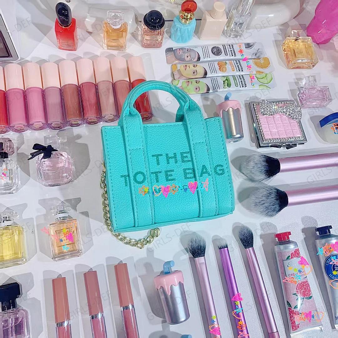 Mini Tote Bag and Beauty 63-IN-1 Set