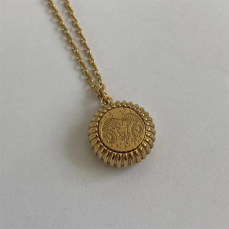 Olivenorma Zodiac Round Pendant 18k Gold Titanium Steel Necklace