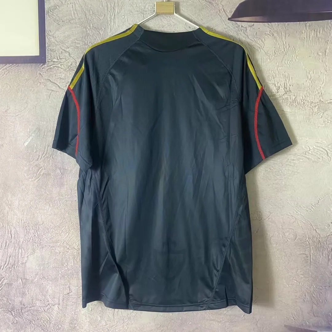 Retro 2009-2010 Liverpool Away Football Shirt Thai Quality