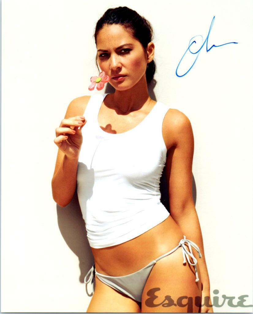 Olivia Munn autographed 8x10 Photo Poster painting signed Picture Very Nice and COA