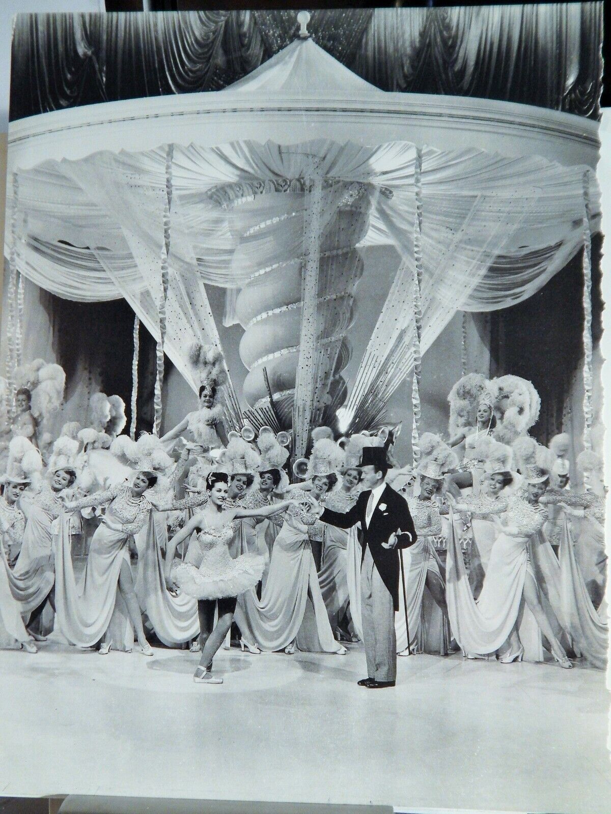 ZIEGFELD FOLLIES / BARKLEYS OF BROADWAY (ASTAIRE) MOVIE Photo Poster painting (1985 reprint)