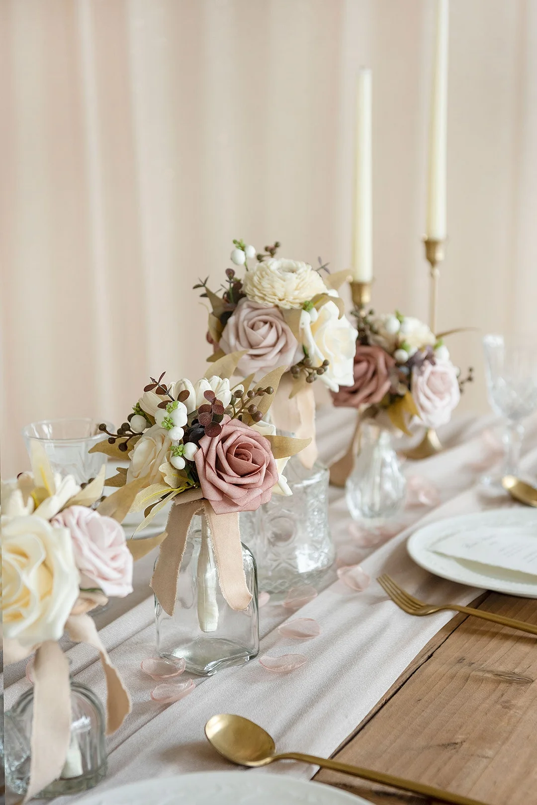 Mini Bouquet Centerpiece Set in White & Beige