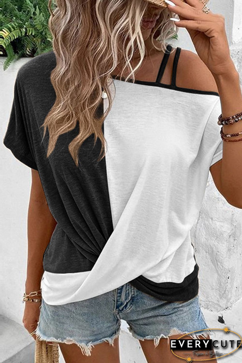 Black Asymmetric Colorblock Strappy Cold Shoulder Twist Hem Top