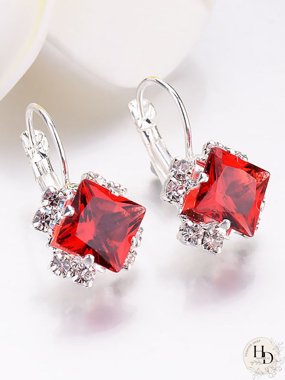 Simple Rhinestone Gem Alloy Earrings