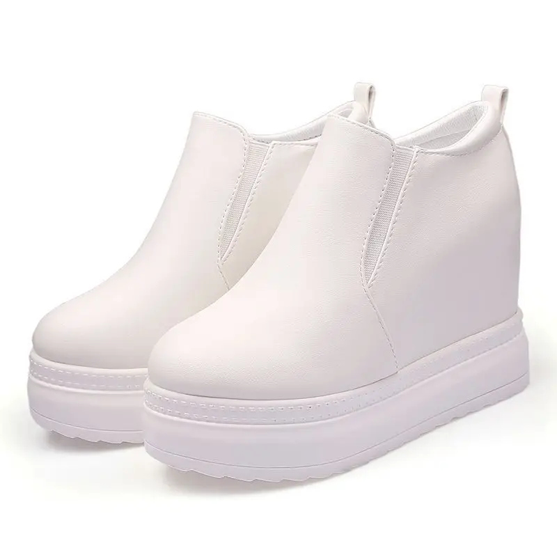 Women's Frosted Leather Shoes New Style British Fashion Spring 2025 Thick Bottomed Inner Heel Women's Sandals Flat Shoes Leather Shoes