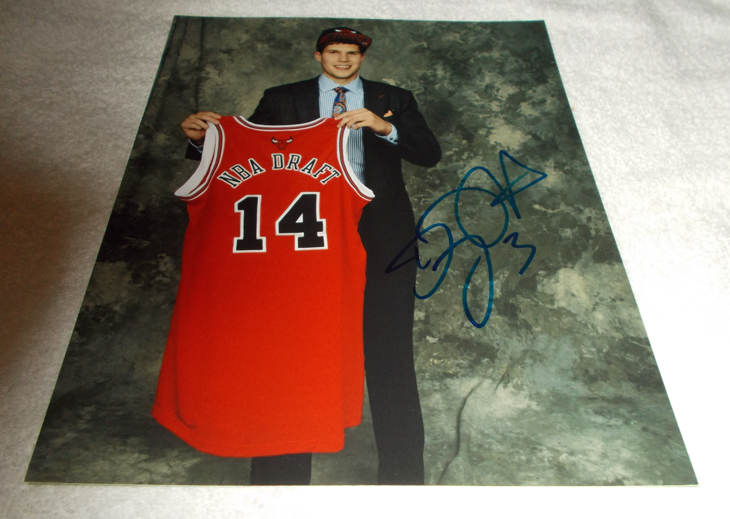 Doug McDermott Chicago Bulls SIGNED AUTOGRAPHED Draft Day 8x10 Photo Poster painting COA