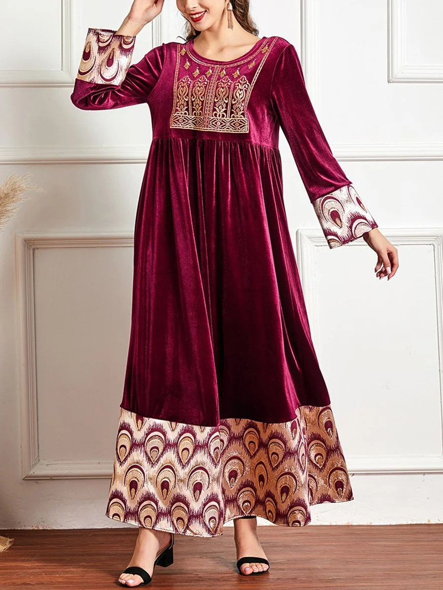 Elegant embroidered velvet long-sleeved dress