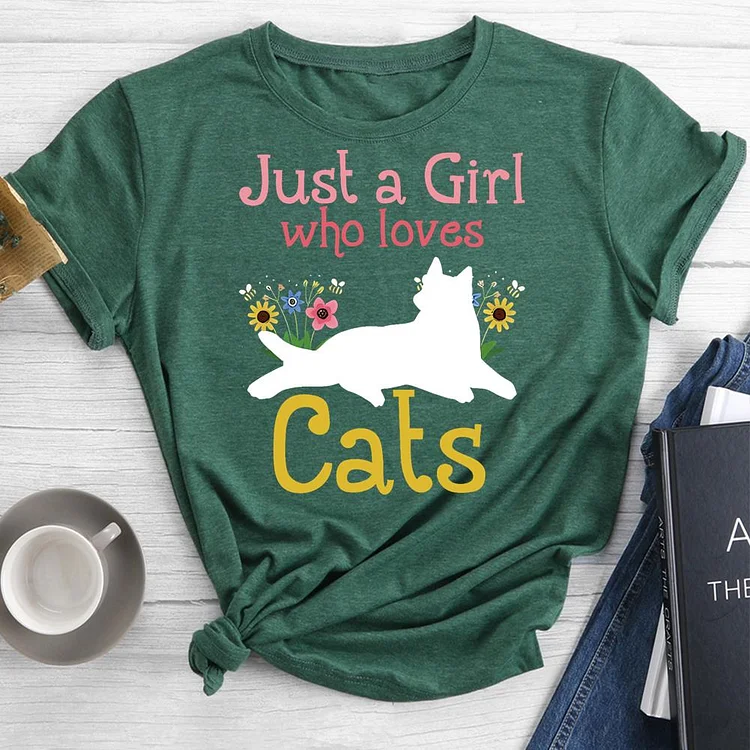 Just A Girl Who Loves Cats Round Neck T-shirt-0019176