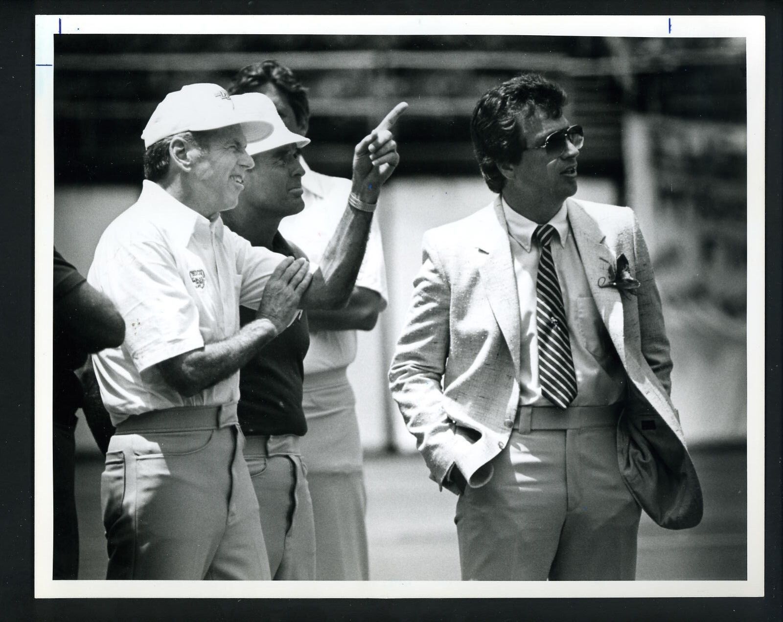 George Allen Chicago Blitz & Carl Peterson Philadelphia Stars USFL Press Photo Poster painting