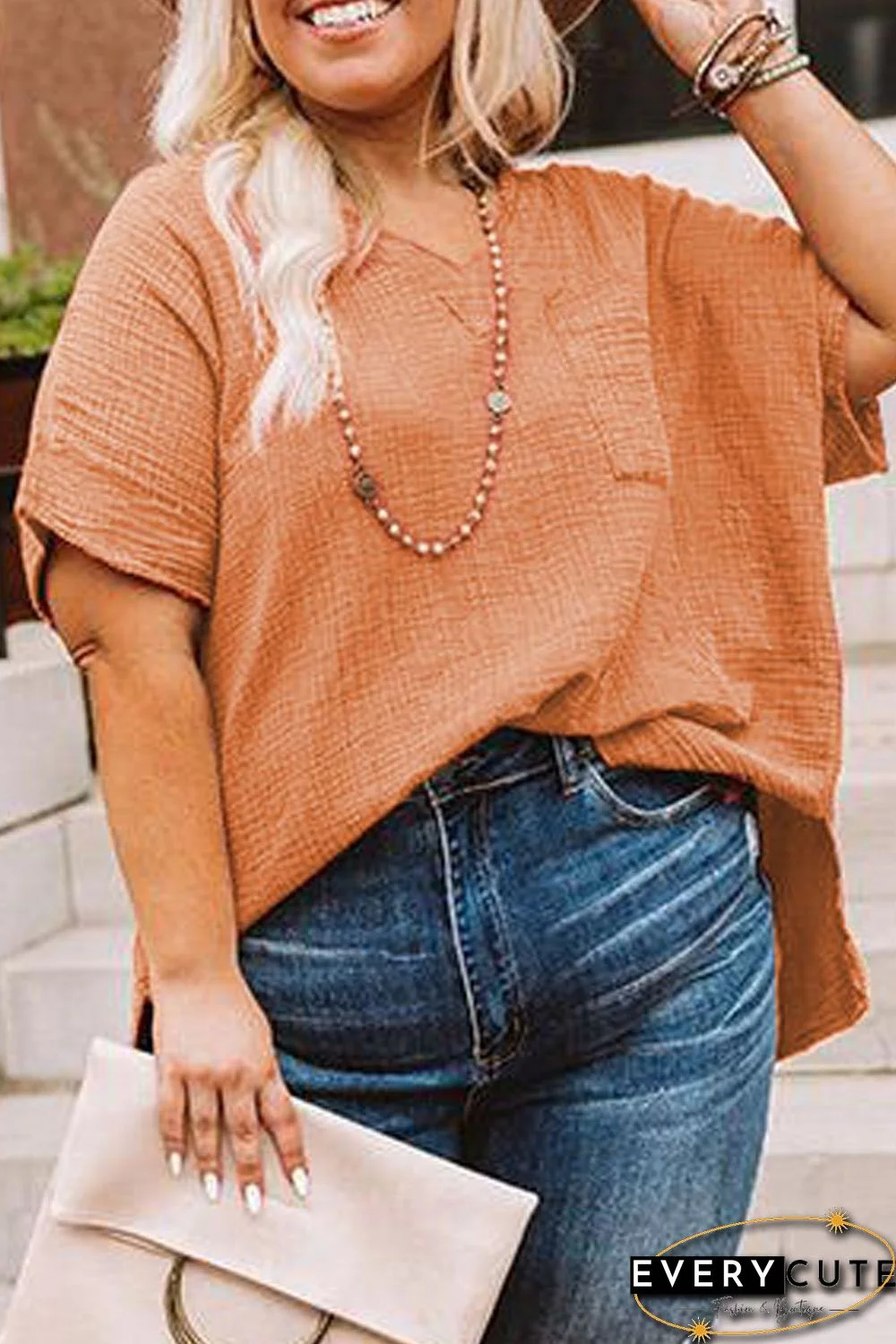 Red Textured Pocket Split V Neck Plus Size Top