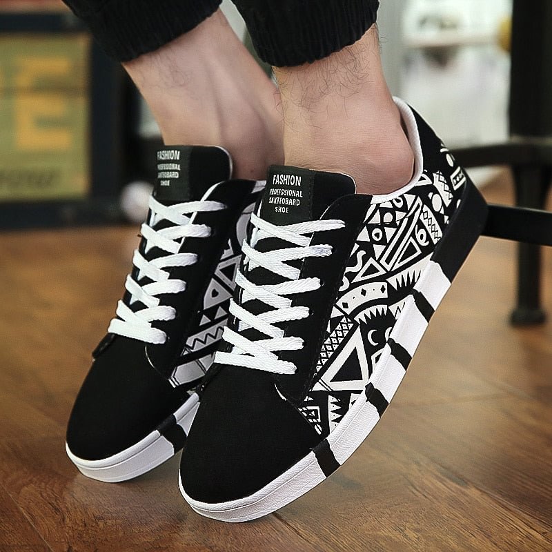 New Men Sneakers Casual Shoes Men Lovers Printing Fashion Flat Tenis Masculino Vulcanized Shoes Zapatos De Hombre