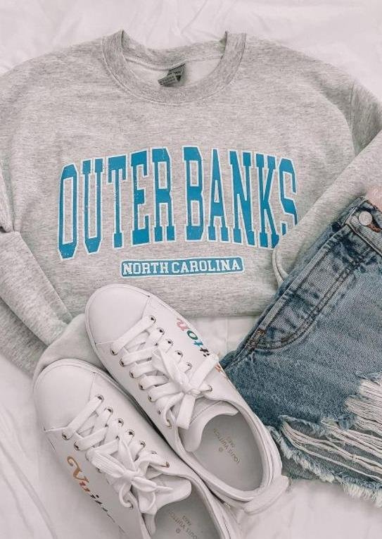 OUTER BANKS Sweatshirt August Lemonade August Lemonade
