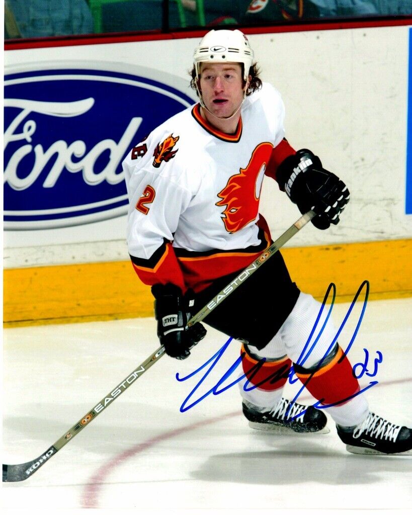 Mike Commodore Signed - Autographed Calgary Flames 8x10 inch Photo Poster painting