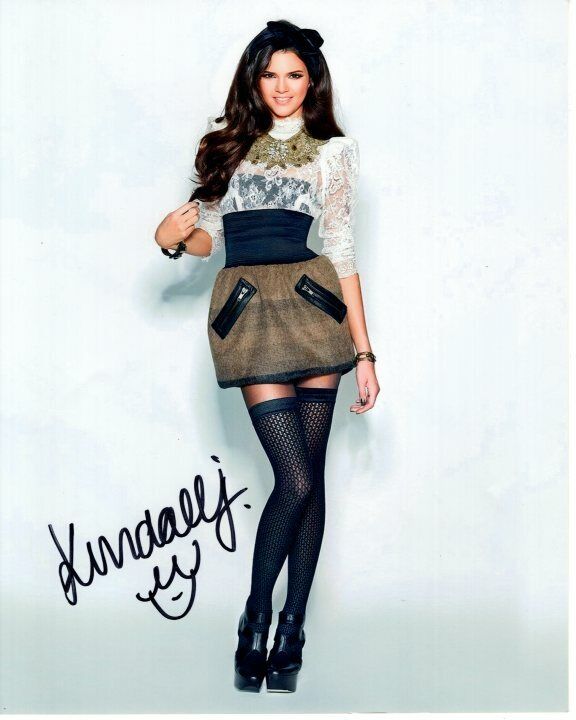 KENDALL JENNER signed autographed 8x10 Photo Poster painting