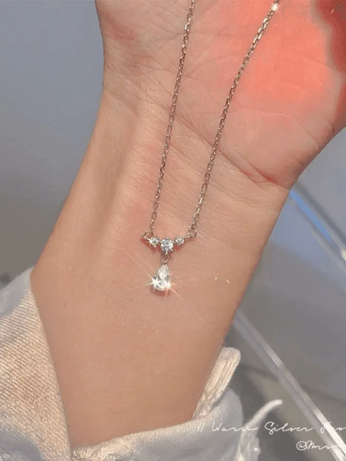 Brownm Silver Rhinestone Drop Decor Necklace