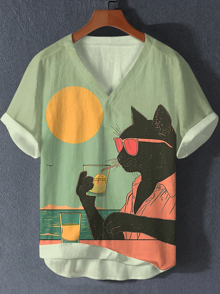 Men's Seaside Vacation Black Cat Drinking Print V Neck T-Shirt