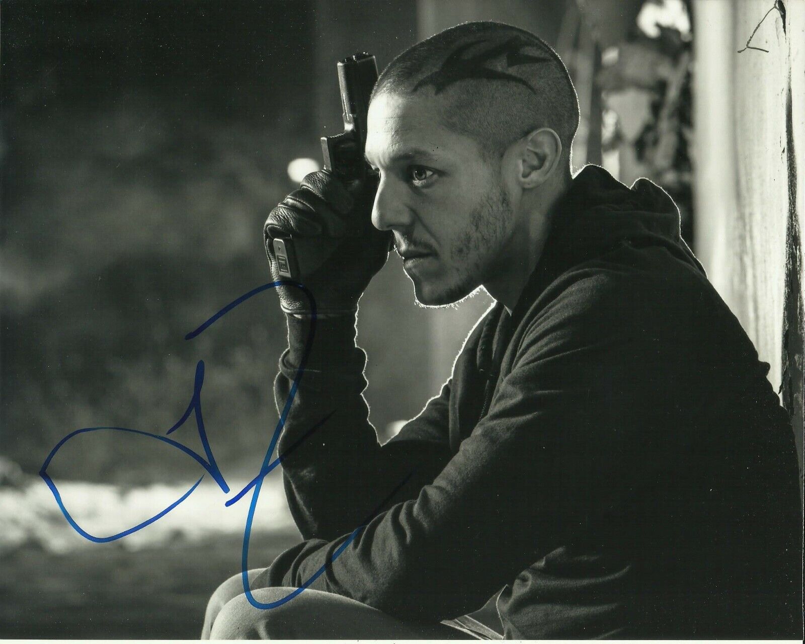 THEO ROSSI SIGNED SONS OF ANARCHY Photo Poster painting UACC REG 242 (2)