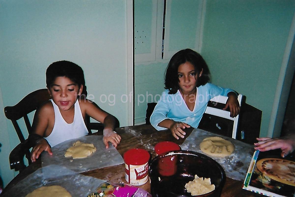 FOUND BAKING Photo Poster painting Color BAKE DAY Original Snapshot YOUNG GIRL BOY 21 59 T