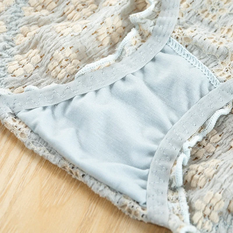 2021 New Japanese Underwear Women's Cotton Panties Sexy Lace Underpants Mid Waist Seamless Comfort Briefs Female Bow Lingerie