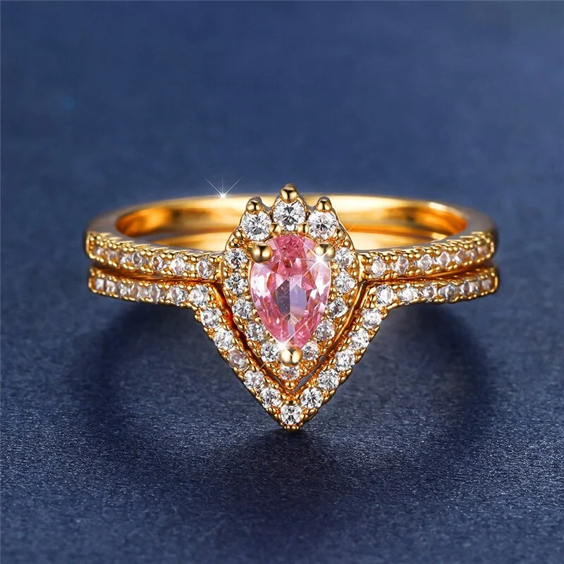 Luxury Female Small Pink Heart Crystal Set Ring Classic Gold Color Engagement Ring Minimalist Metal Wedding Rings For Women