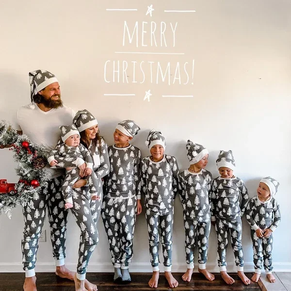 Best Christmas Tree Style Printing Family Matching Pajamas Sets