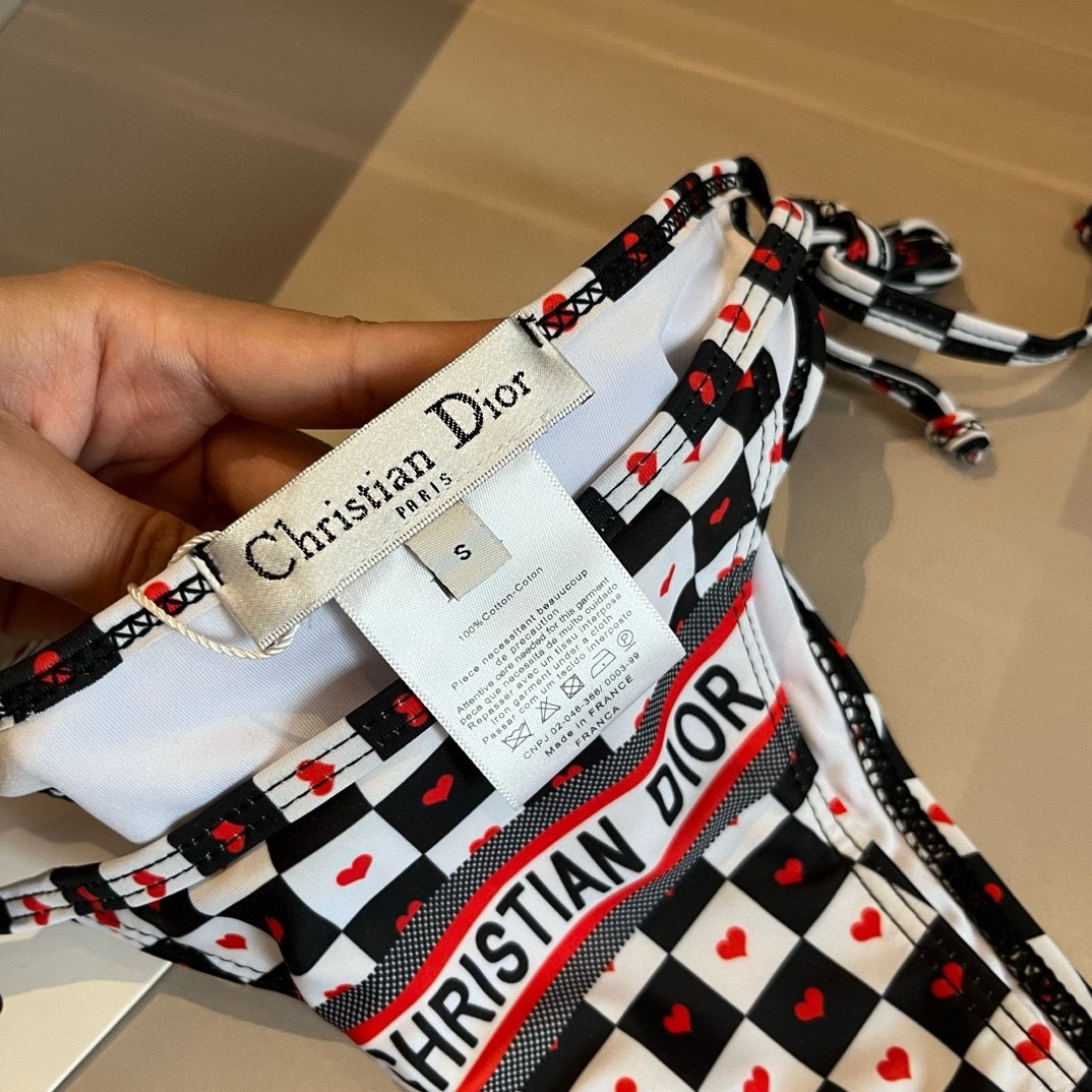 F6e6e54277120a14f06bcf618c6ed3bb