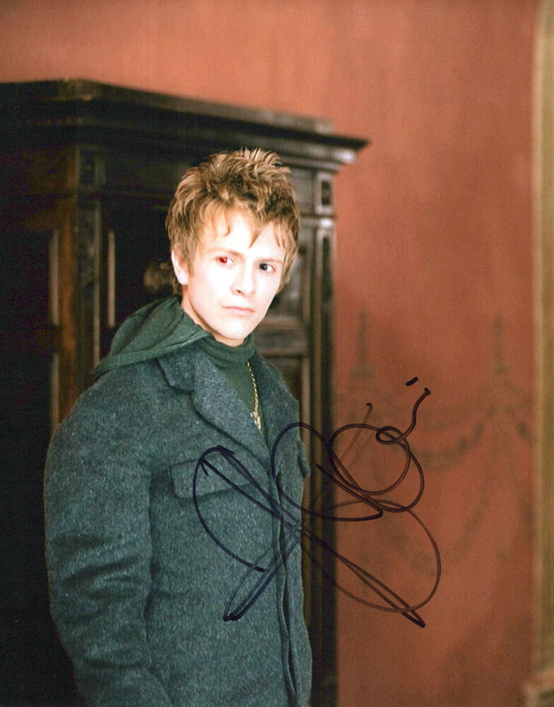 Charlie Bewley Twilight New Moon autographed Photo Poster painting signed 8x10 #2 Demetri