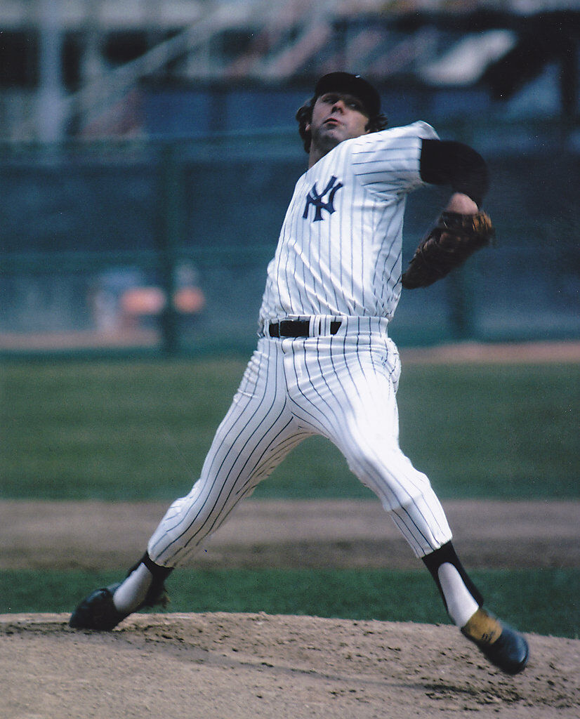 PAT DOBSON NEW YORK YANKEES VINTAGE ACTION 8x10