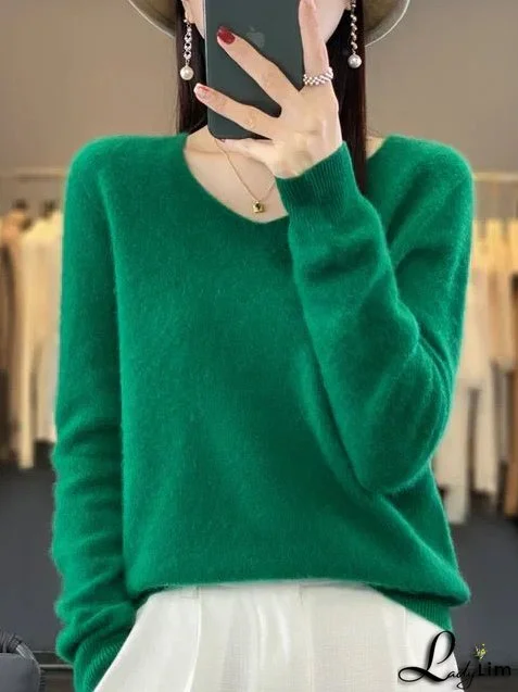 Modern and Fashionable Sweater
