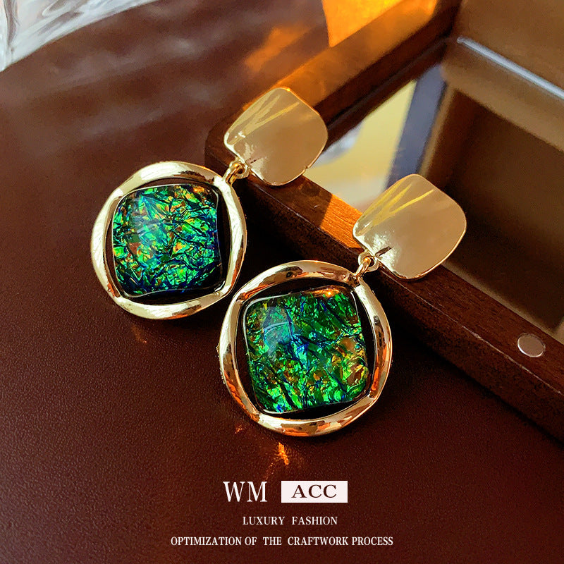 Retro Vintage Geometric Heart Alloy Electroplating Earrings