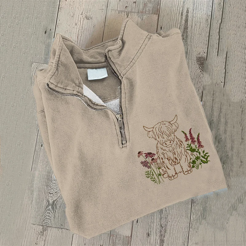 Women's Highland Cow Floral Zipper Casual Sweatshirt