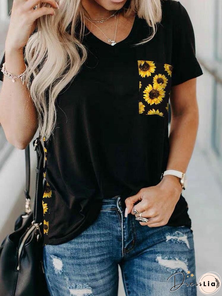 Printed Pocket V-neck Short-sleeved T-shirt